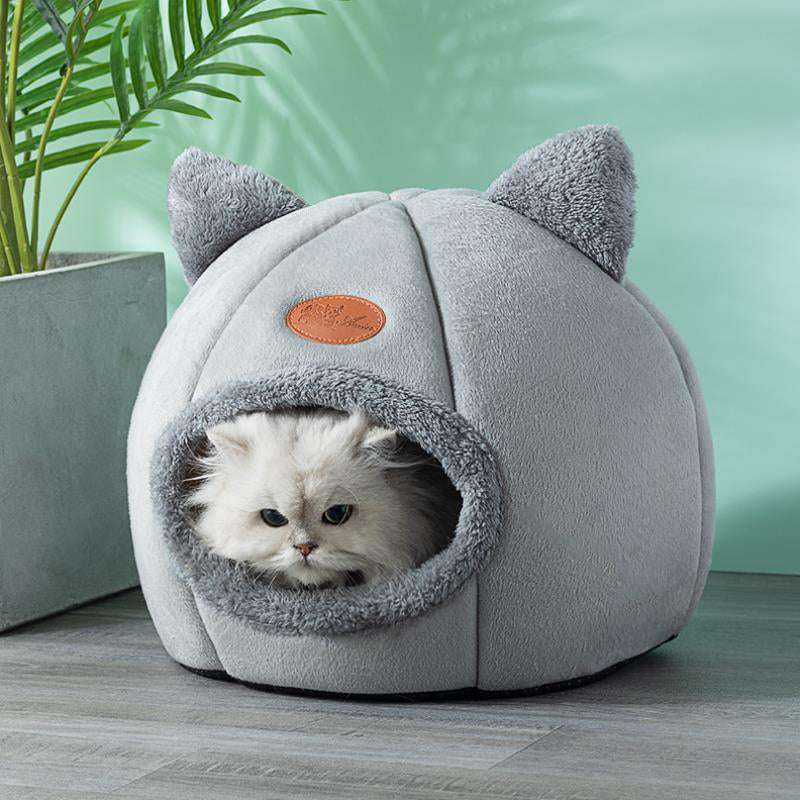 Winter Warm Cozy Cat Bed – Soft Plush Sleeping Nest for Cats