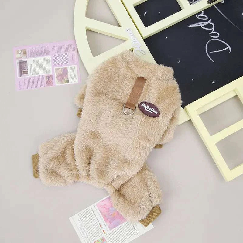 Elastic pet jumpsuit in soft fleece with pull ring for easy dressing and snug fit