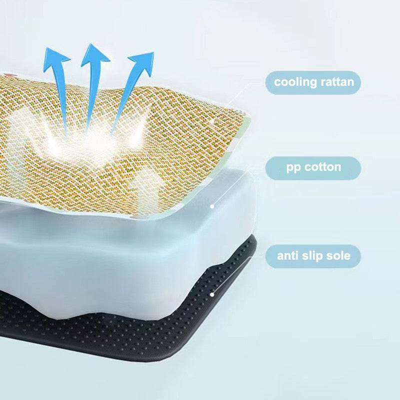 Pet Ice Pad Mat with cooling rattan, pp cotton layer, and anti-slip sole for pet comfort and heat relief