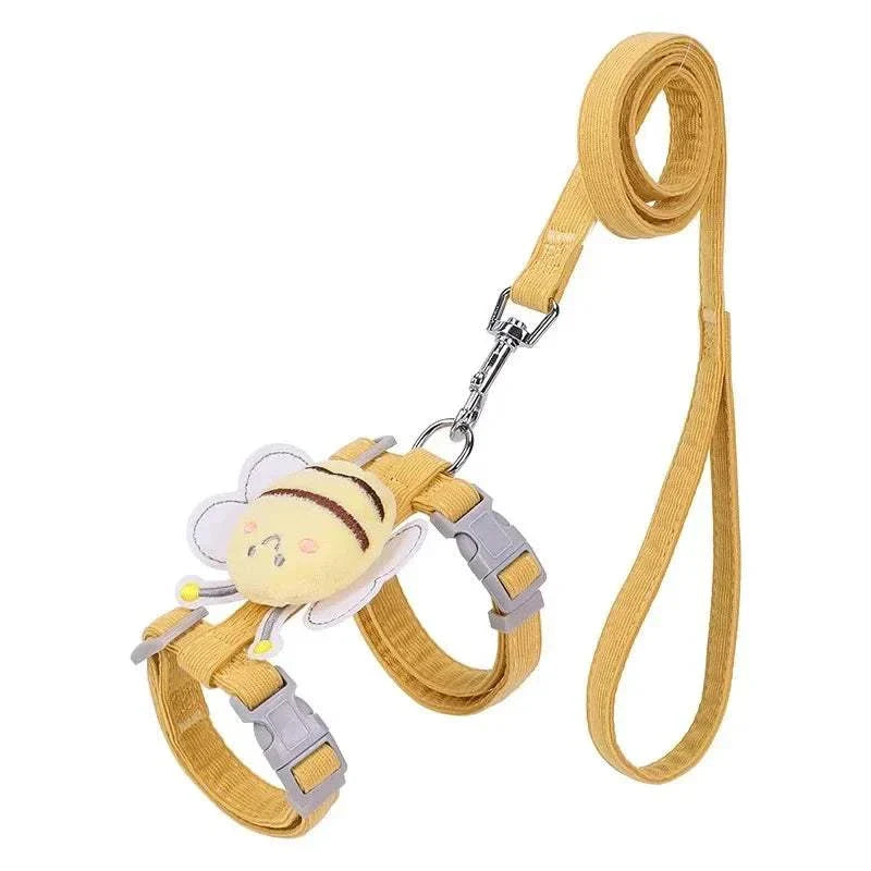 Adjustable cartoon bee pet harness and leash set for small pets with quick-release buckles and escape-proof design